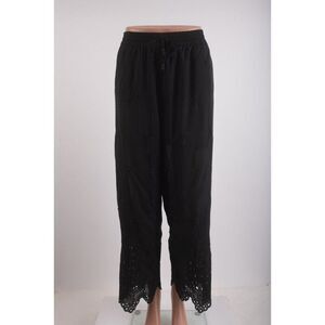 Zara Womans eyelet Pants Size L Black Beaded Wide Leg Scalloped Hem 5107/052 NWT